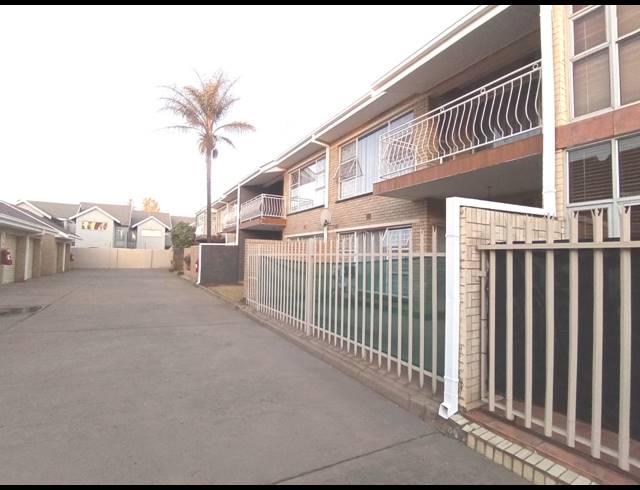3 BEDROOM SECTIONAL TITLE FOR SALE IN THREE RIVERS PROPER